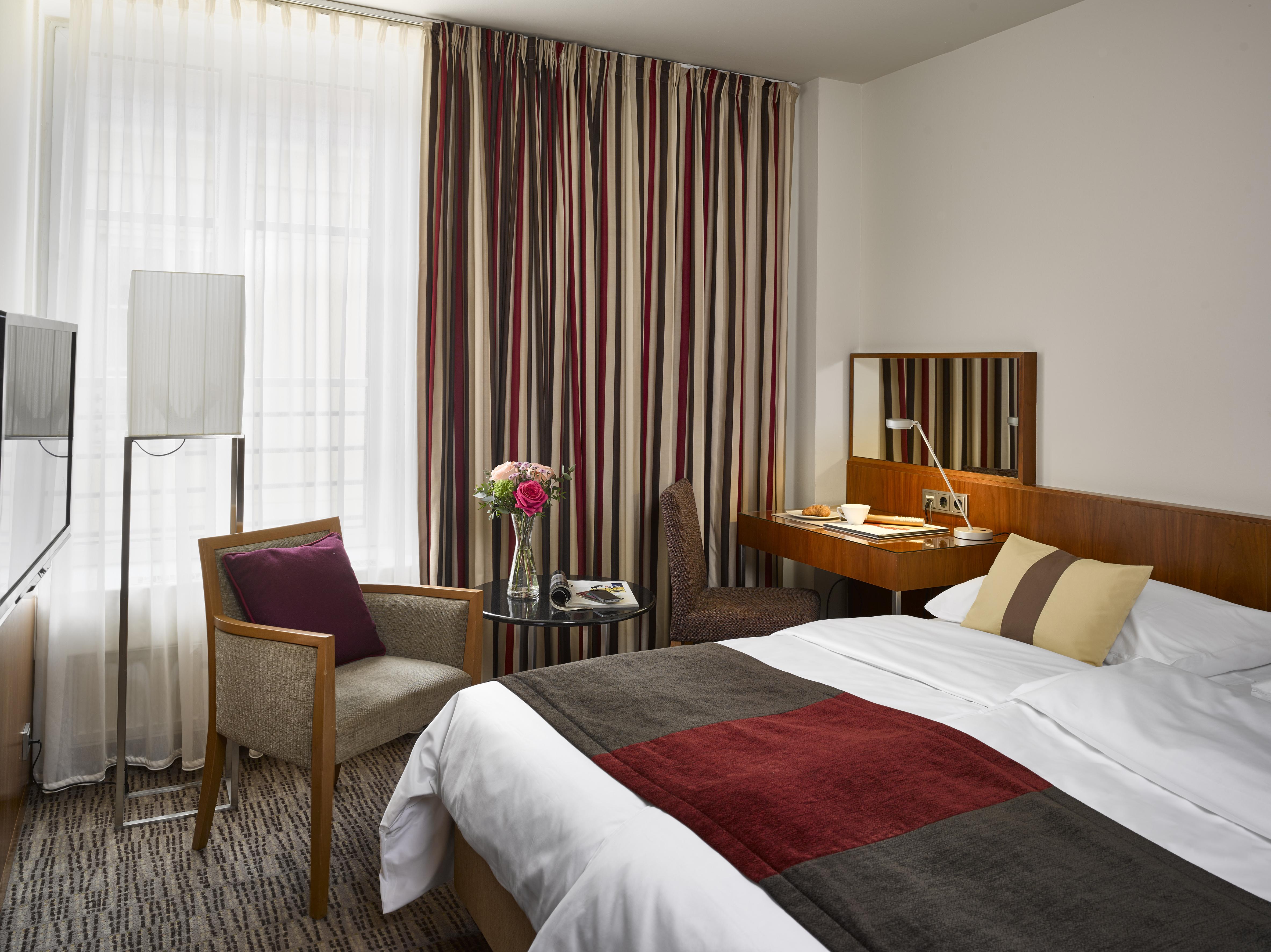 K+K Hotel Maria Theresia Вена Экстерьер фото